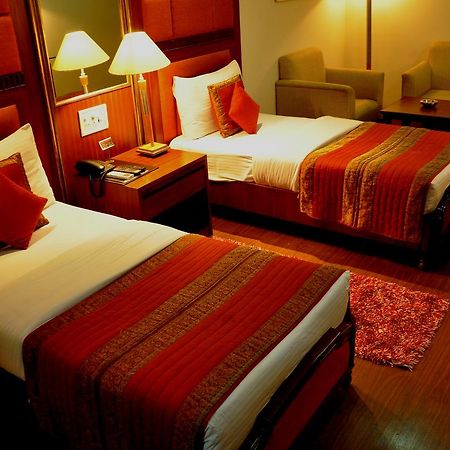 Hotel Jewel Palace Yeni Delhi Dış mekan fotoğraf
