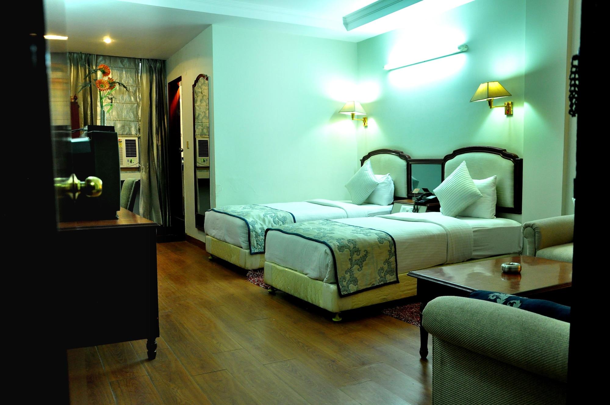 Hotel Jewel Palace Yeni Delhi Dış mekan fotoğraf