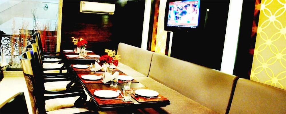 Hotel Jewel Palace Yeni Delhi Dış mekan fotoğraf