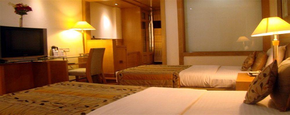 Hotel Jewel Palace Yeni Delhi Dış mekan fotoğraf