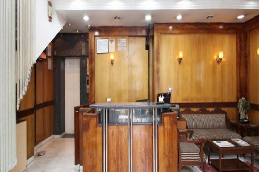 Hotel Jewel Palace Yeni Delhi Dış mekan fotoğraf
